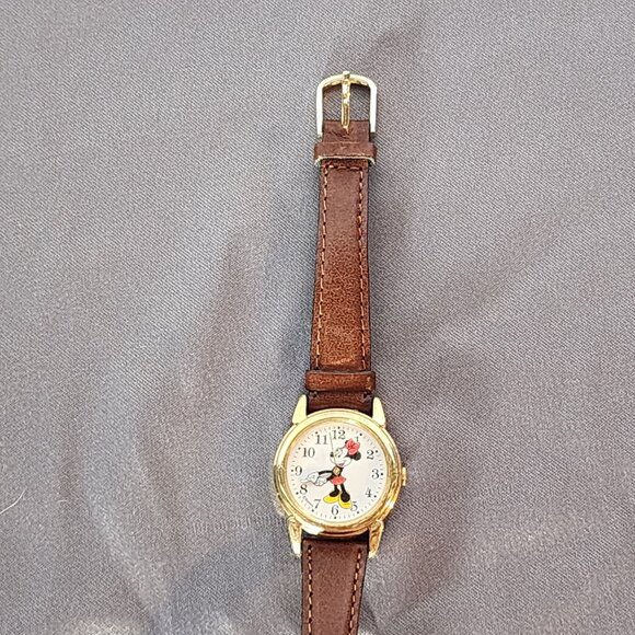 Disney Japan Mvmt Water Resistant SS Back Minnie Mouse 2-Tone Leather Band Watch - Picture 5 of 16